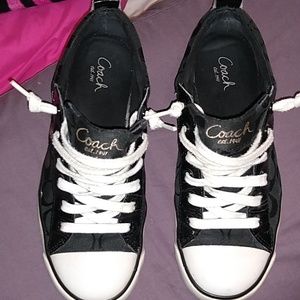 Size 8 woman's Coach Tennis shoes